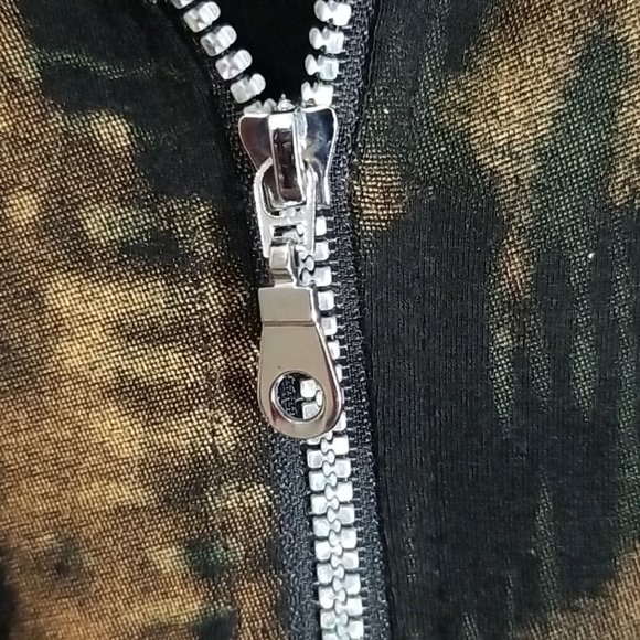 Sunny Choi Sequin Full Zipped Top - Picture 6 of 7